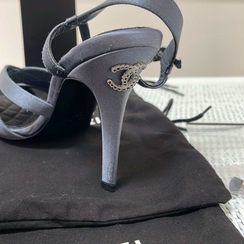CHANEL embellished blue-grey satin heals sandals size 37 NEW - Picture 9 of 10